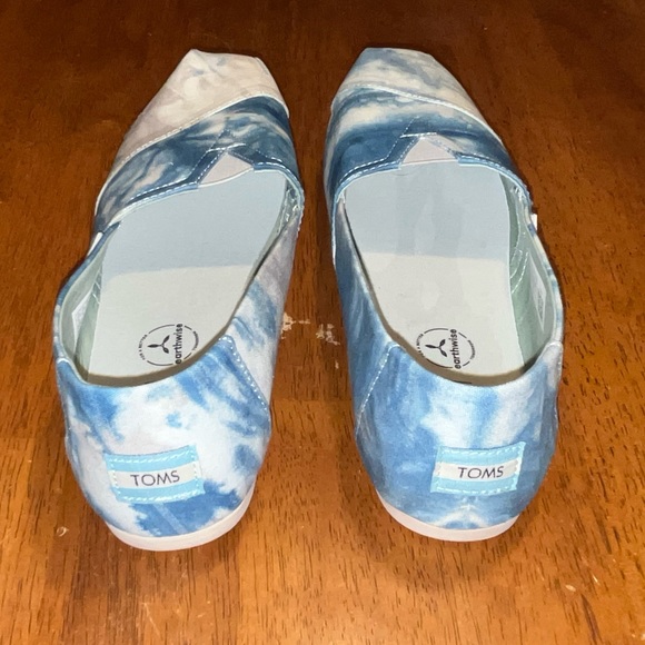 Toms Canvas Slip On - Picture 3 of 6